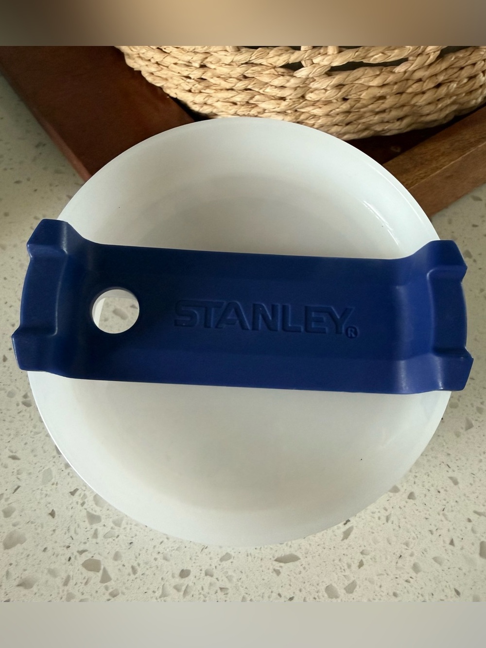 Authentic 40oz Tumbler Lid Replacement Fit for Stanley Cup Original purple Straw